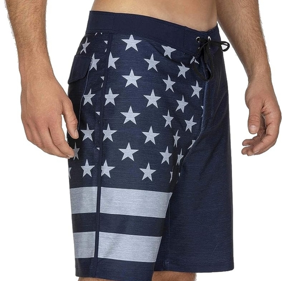 Hurley Men's Phantom Patriot Cheers USA Flag 20" Board Shorts - Picture 2 of 13